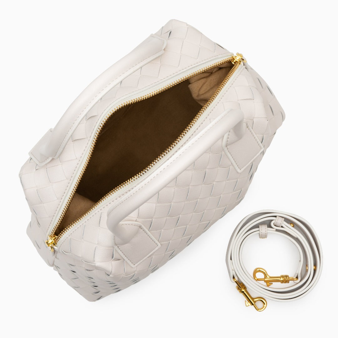 Meluraya Anyaman Handbag