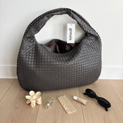 Meluraya Kesumba Soft Shoulder Bag