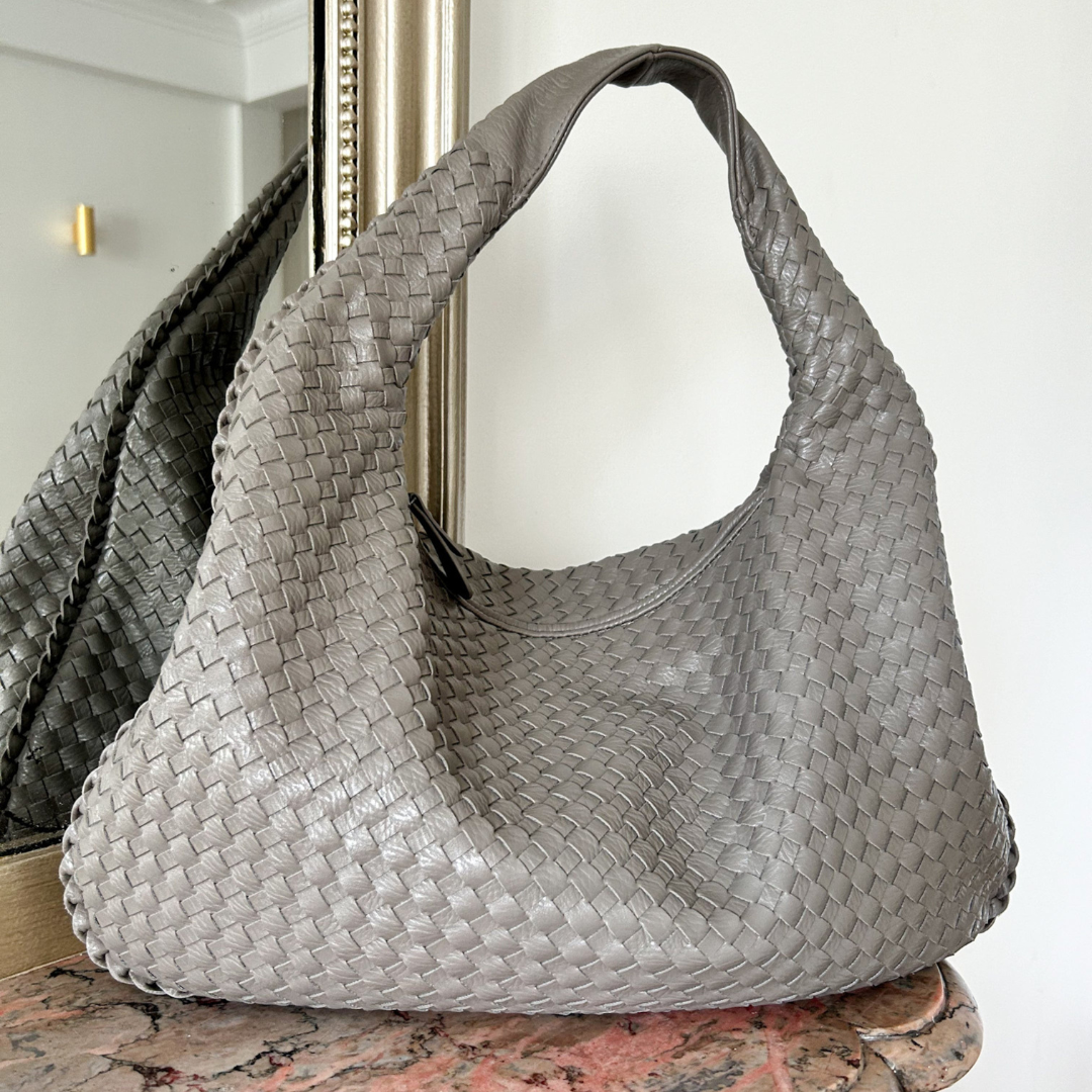 Meluraya Kesumba Soft Shoulder Bag