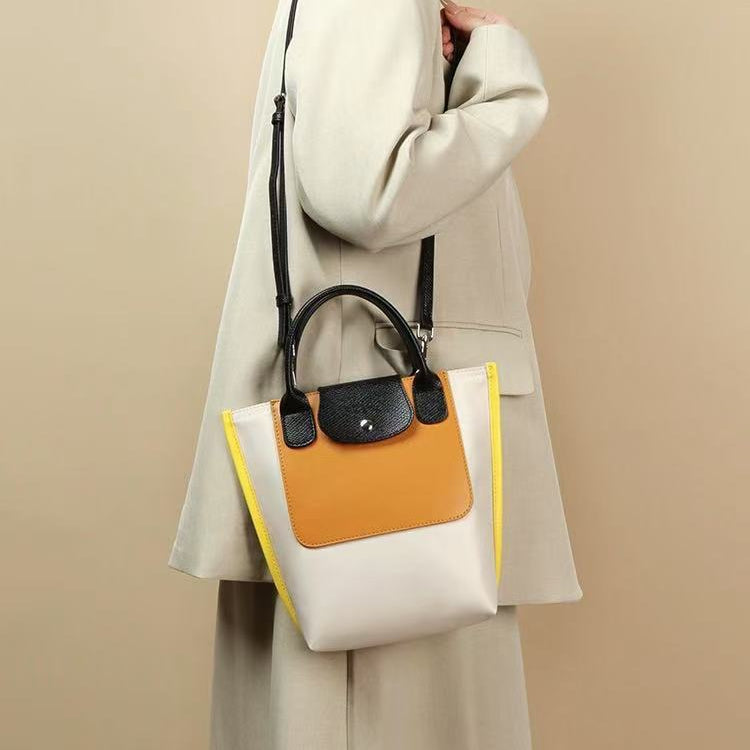 Bumi Lestari Midi Tote