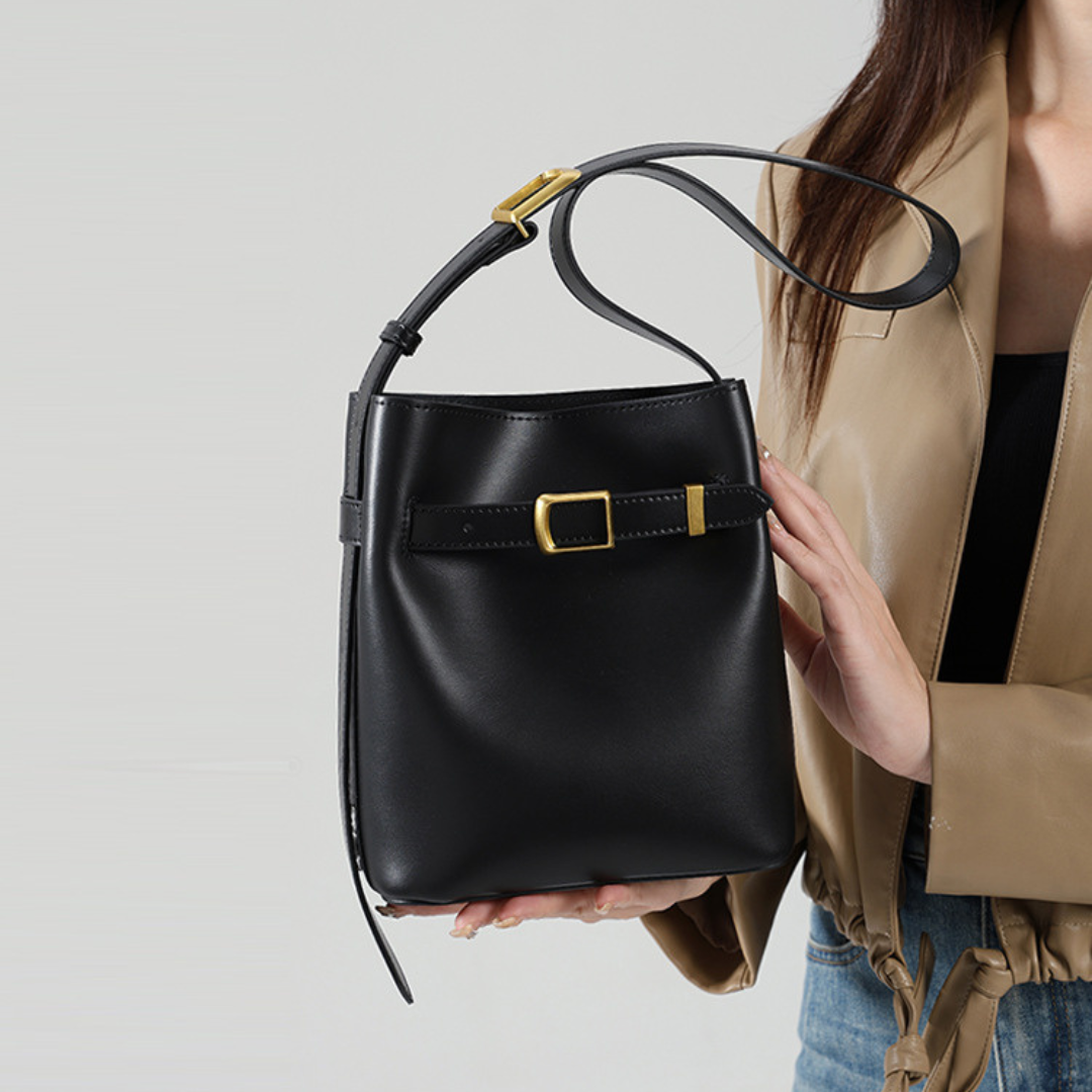 Bayang Sari Dara Bucket Bag