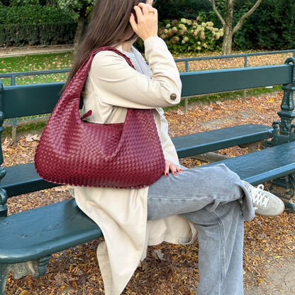 Meluraya Kesumba Soft Shoulder Bag