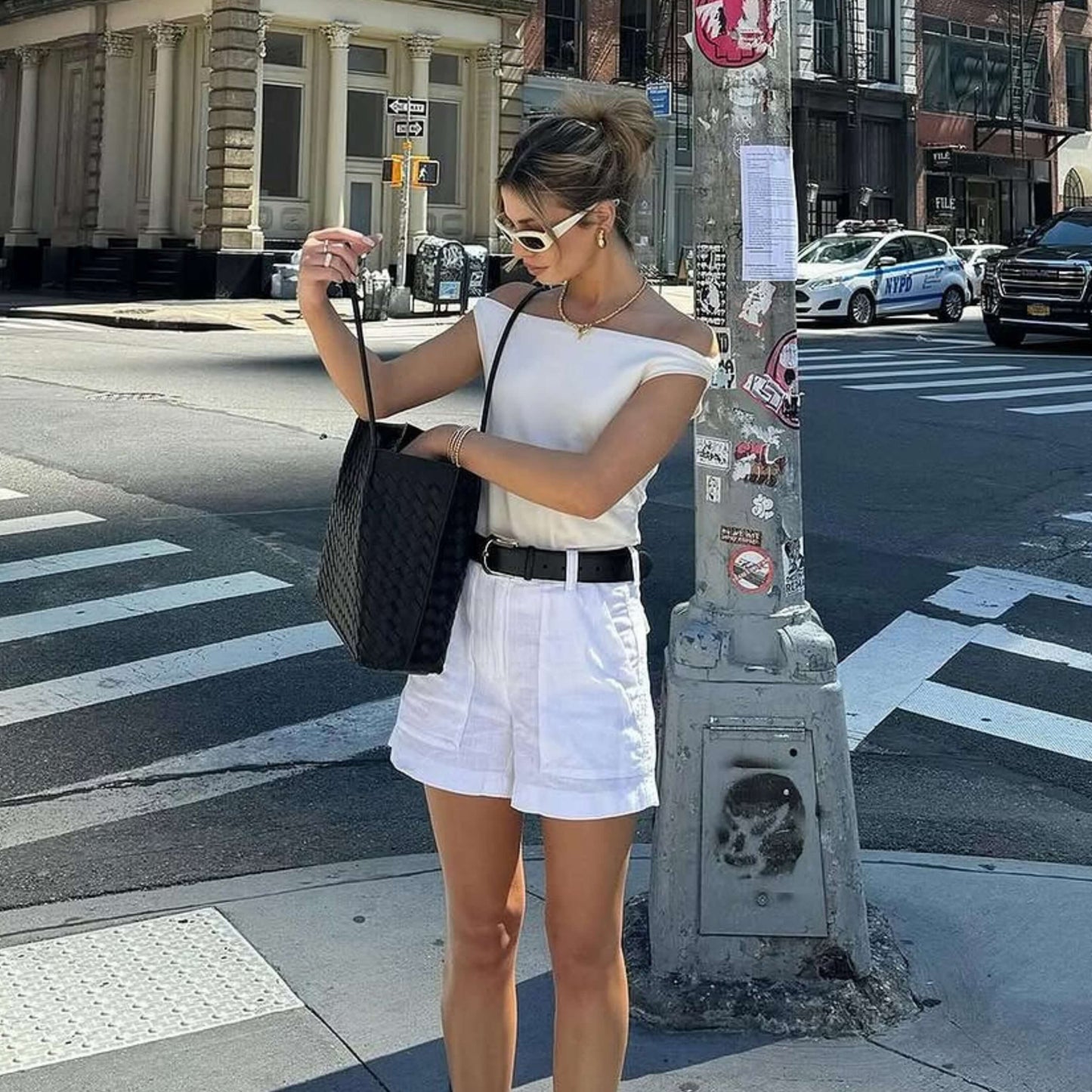 Meluraya Cempaka Tote Bag