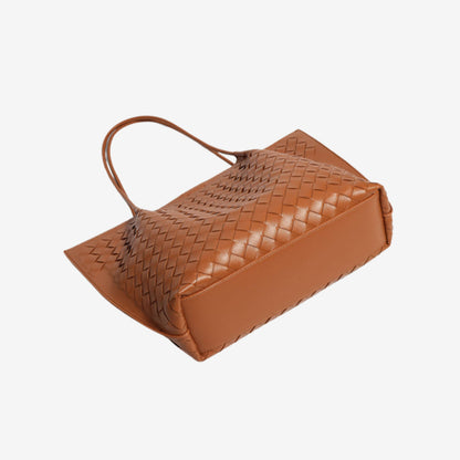 Meluraya Cempaka Tote Bag