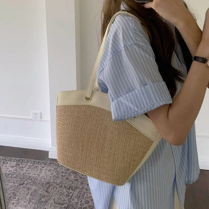Bumi Lestari Straw Tote