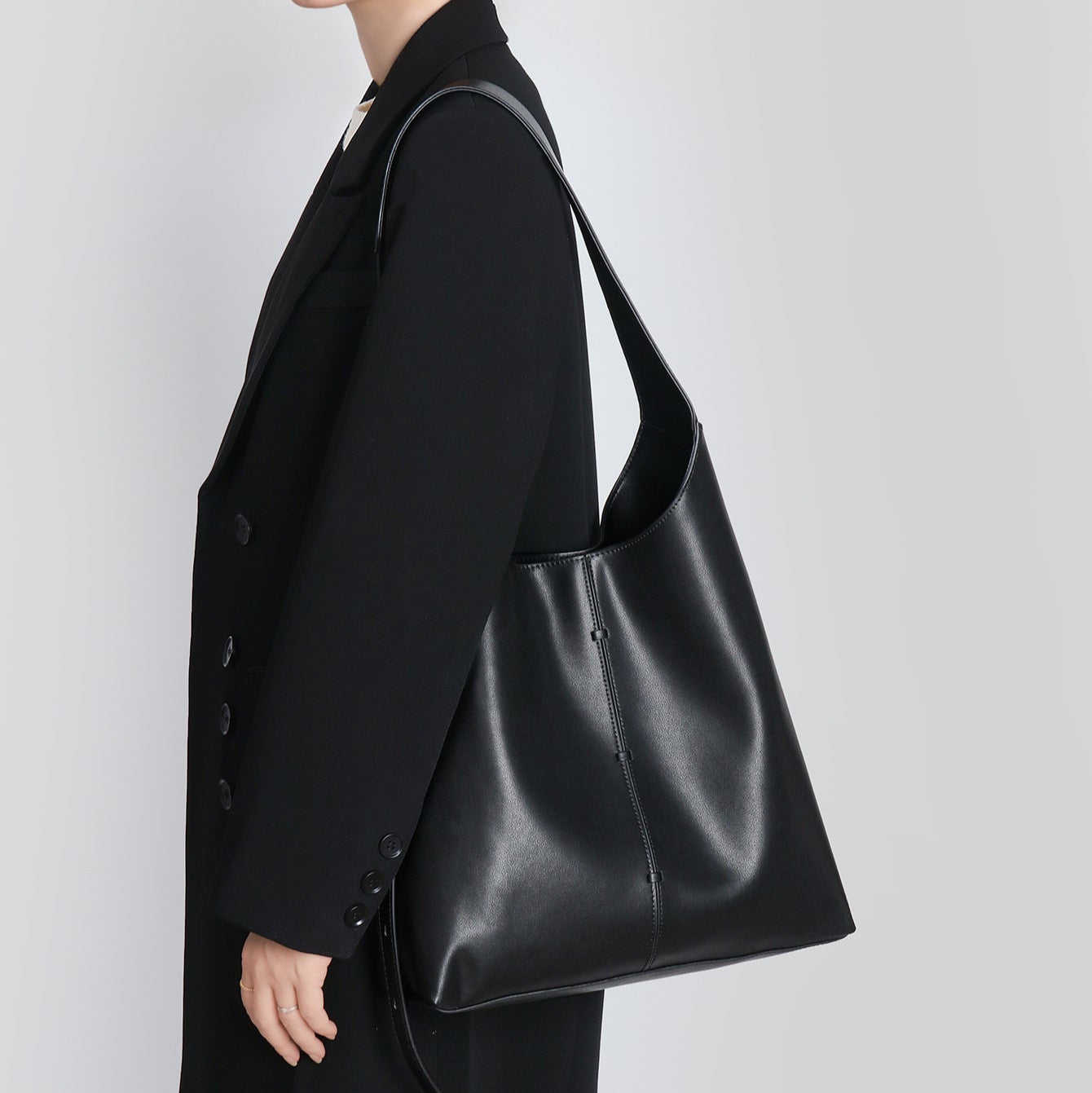 Embun Malam Pesona Asymmetry Shoulder Tote