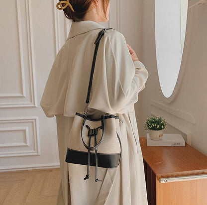 Bumi Lestari Bucket bag