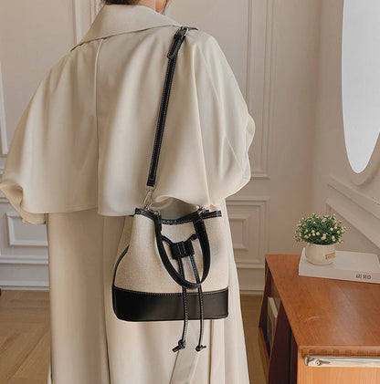 Bumi Lestari Bucket bag