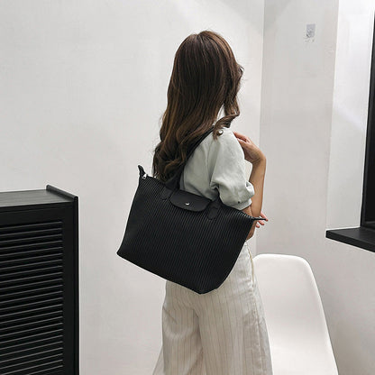 Embun Malam Pleated Tote