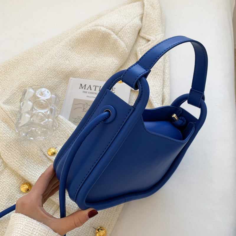 Embun Malam Crescent Bag