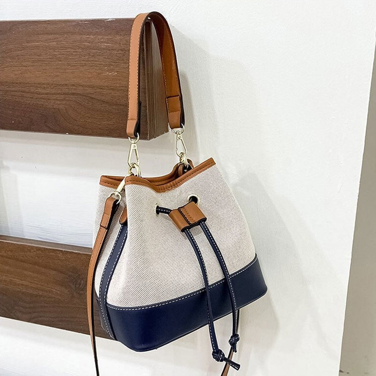 Bumi Lestari Bucket bag