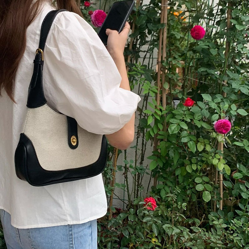 Bumi Lestari Shoulder Bag