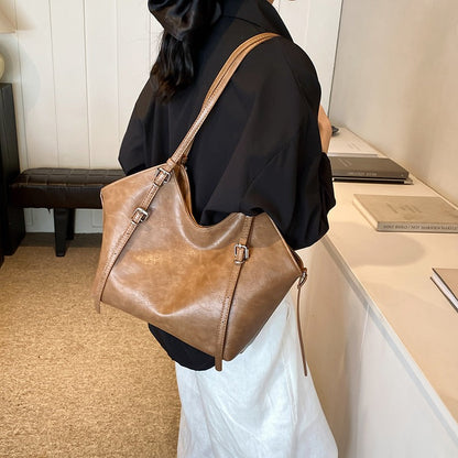 Bayang Sari Puspa Shoulder Tote