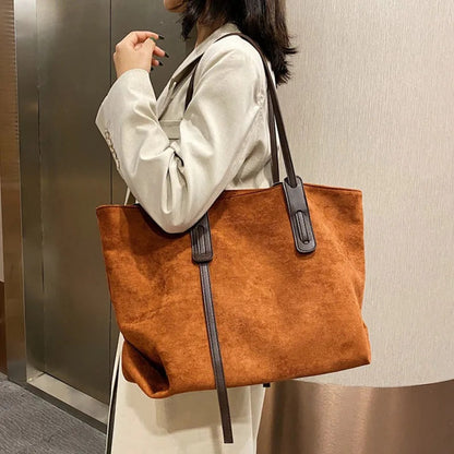Embun Malam Selasih Suede Tote