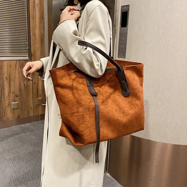 Embun Malam Selasih Suede Tote