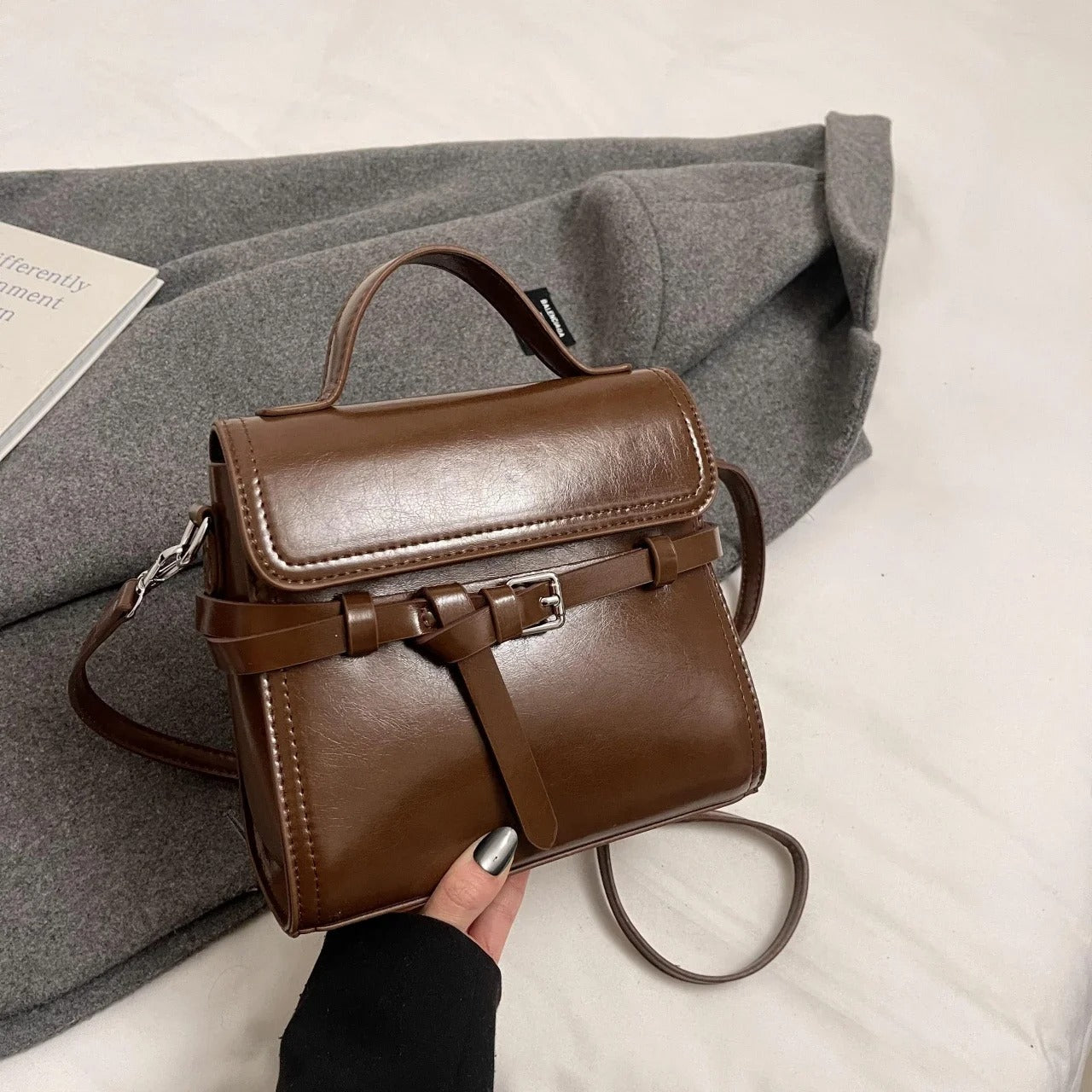 Embun Malam Buckle Crossbody