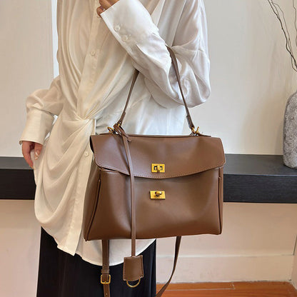 Embun Malam Leather Tote
