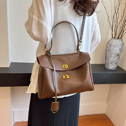 Embun Malam Leather Tote