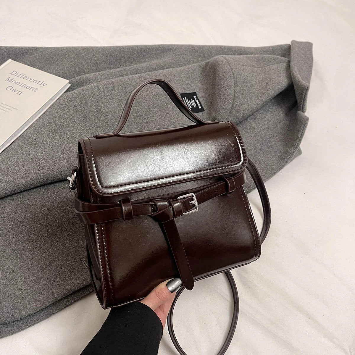 Embun Malam Buckle Crossbody