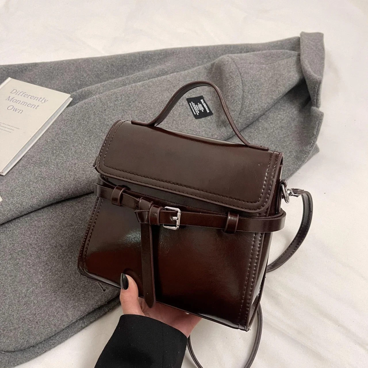 Embun Malam Buckle Crossbody