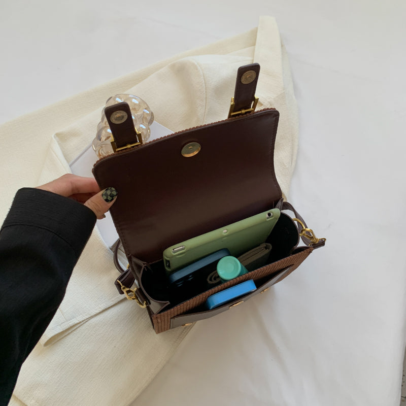 Rimba Jelita Corduroy Bagpack