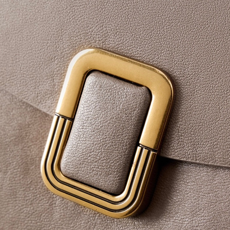 Bayang Sari Nusa Crossbody Tag