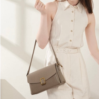 Bayang Sari Nusa Crossbody Tag