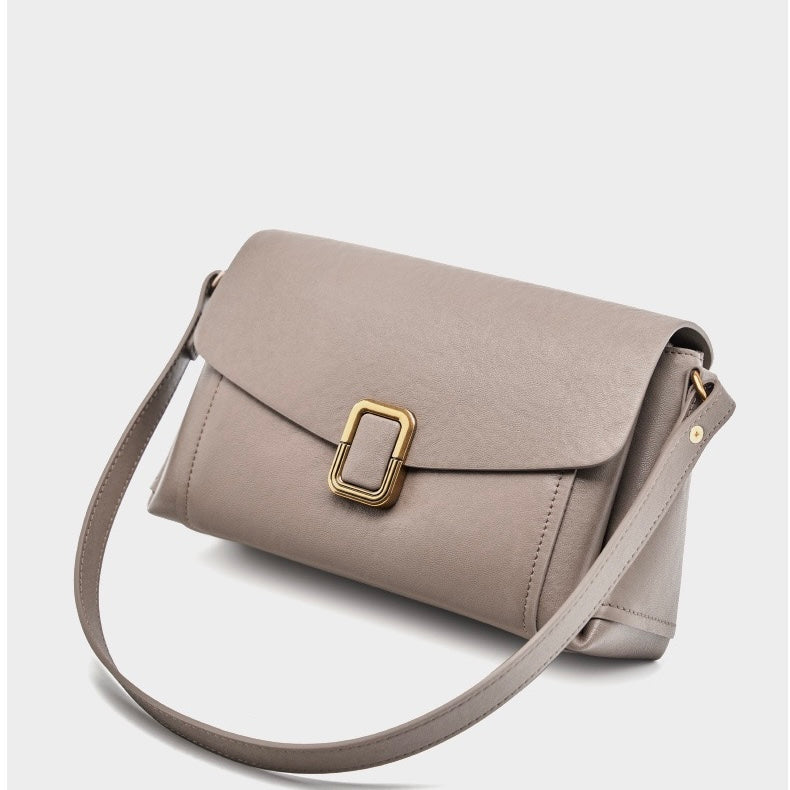 Bayang Sari Nusa Crossbody Tag