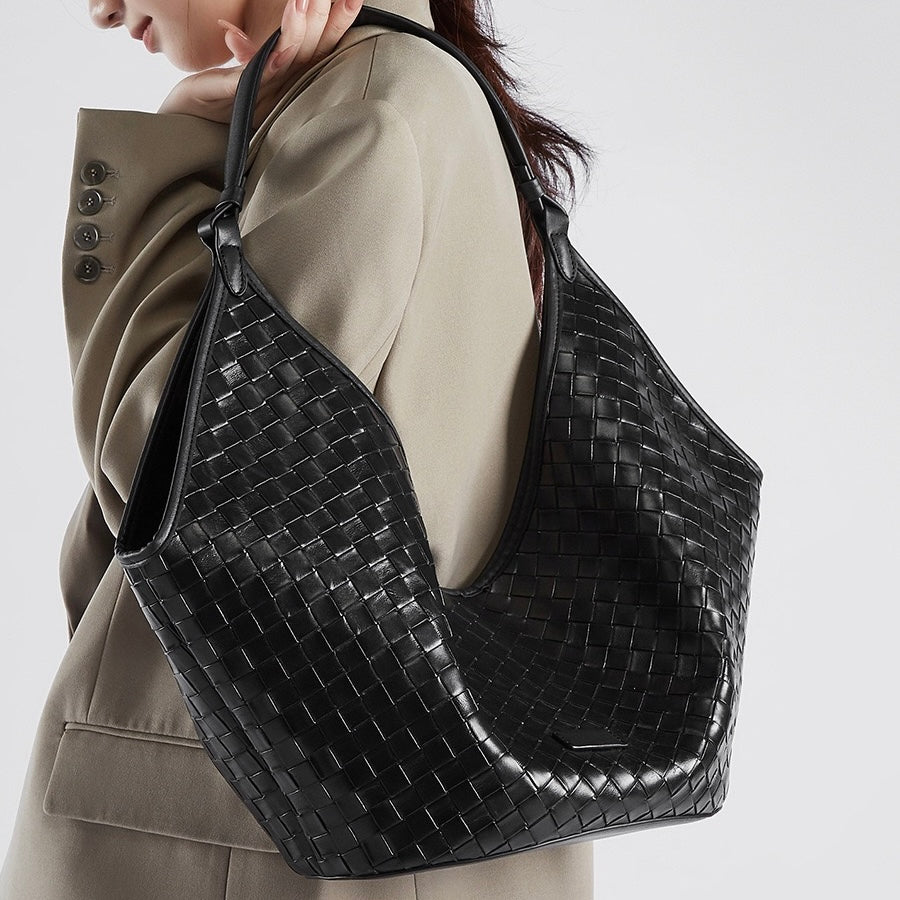 Meluraya Kuntum Sulaman Tote Bag