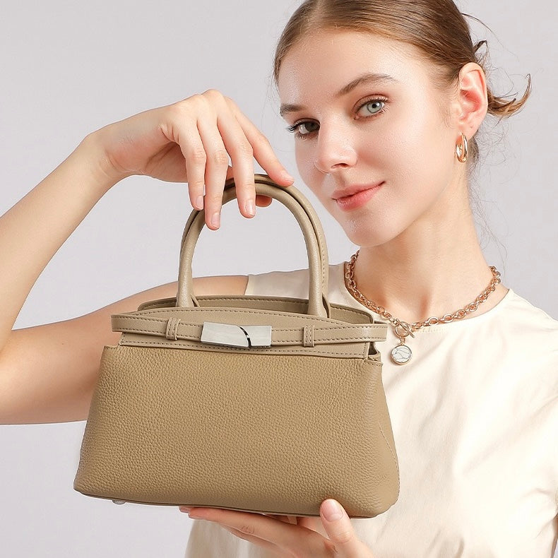 Bayang Sari Sunti Clutch Bag