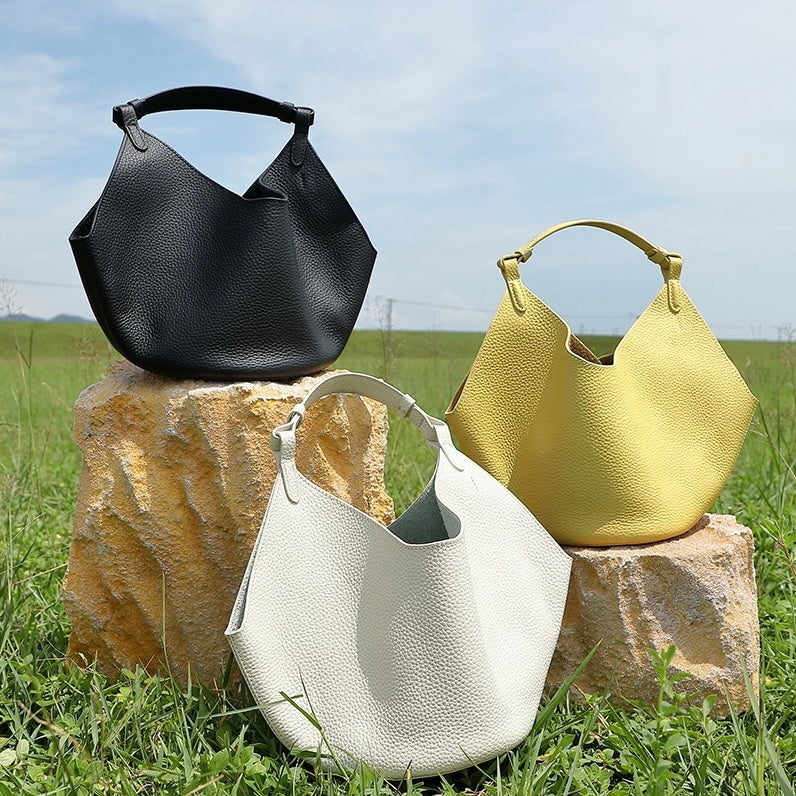 Embun Malam Kuntum Basket Tote Bag