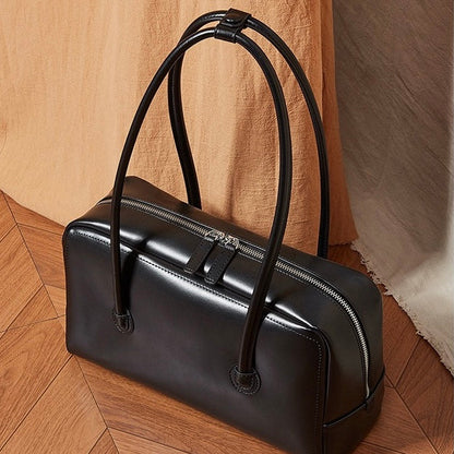 Embun Malam Dewi Pillow Shoulder Bag