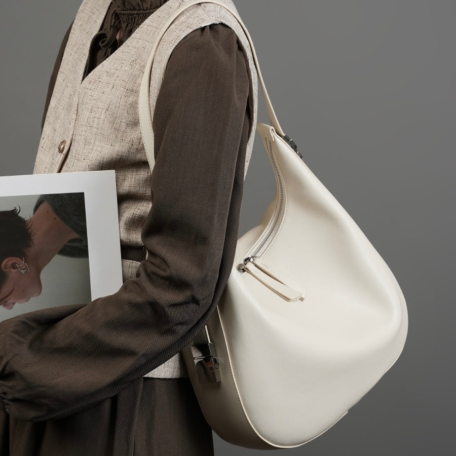 Embun Malam Aruna Shoulder Handbag