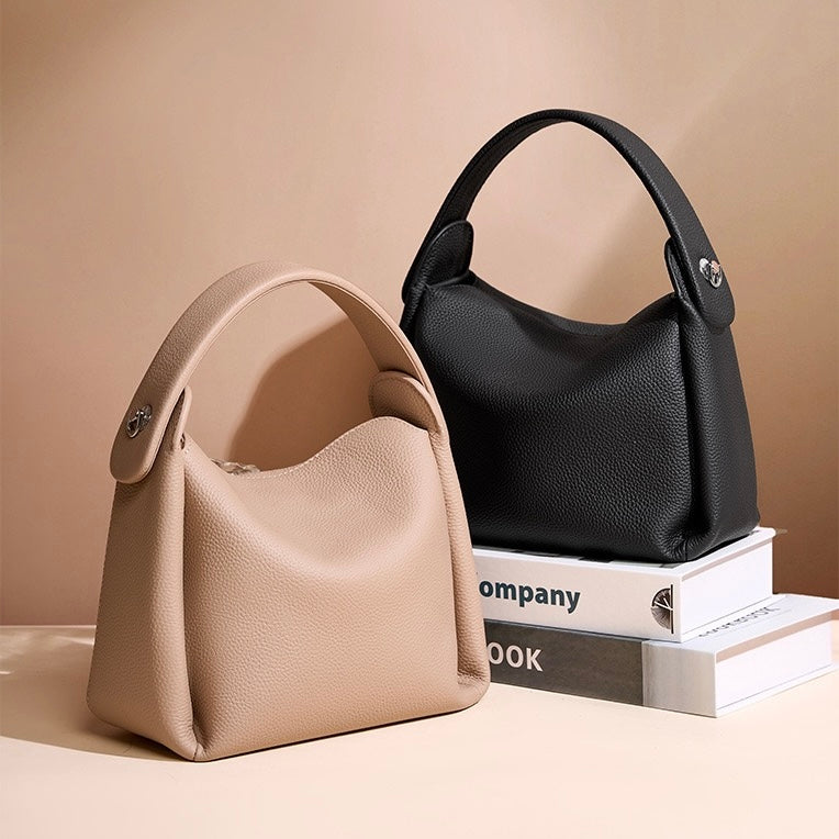 Bayang Sari Gita Shoulder Bag