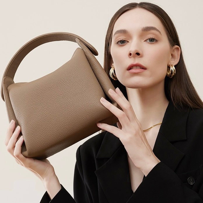 Bayang Sari Gita Shoulder Bag