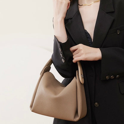 Bayang Sari Gita Shoulder Bag