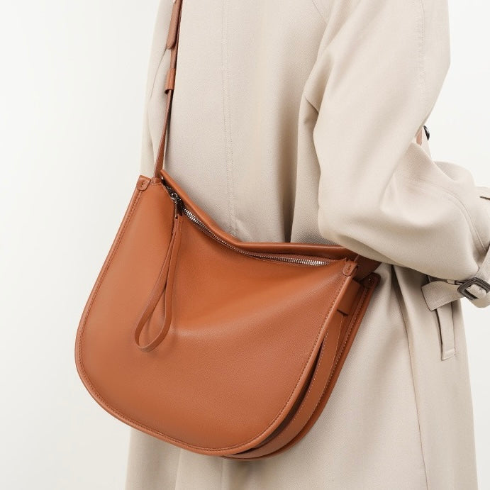 Bayang Sari Layang Soft Tote