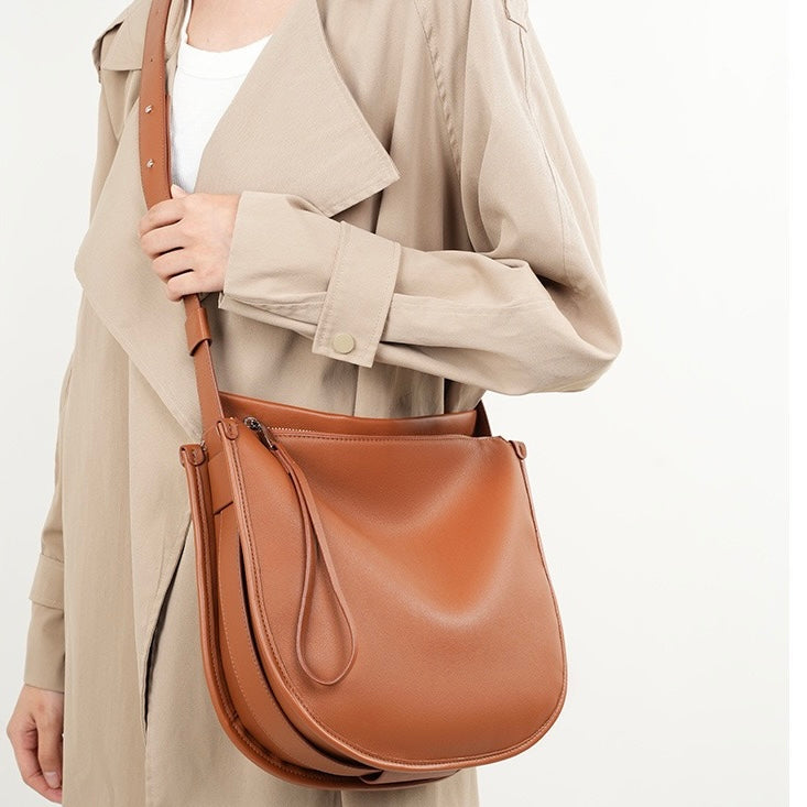 Bayang Sari Layang Soft Tote