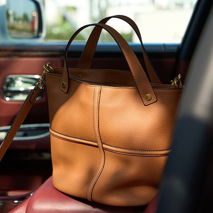 Bayang Sari Kiambang Bertaut Bucket Bag