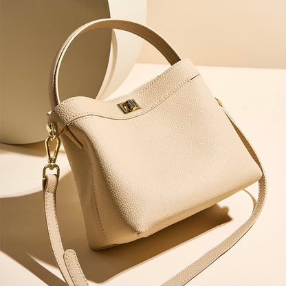 Embun Malam Santun Bucket Bag