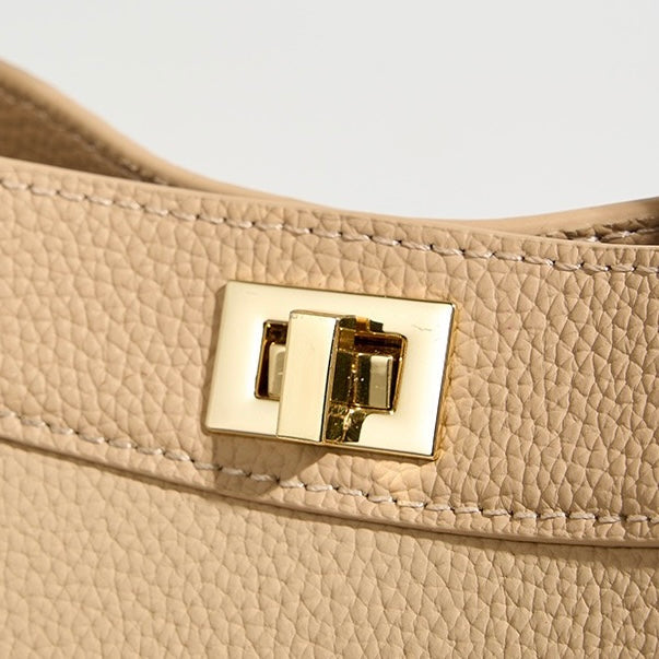 Embun Malam Santun Bucket Bag