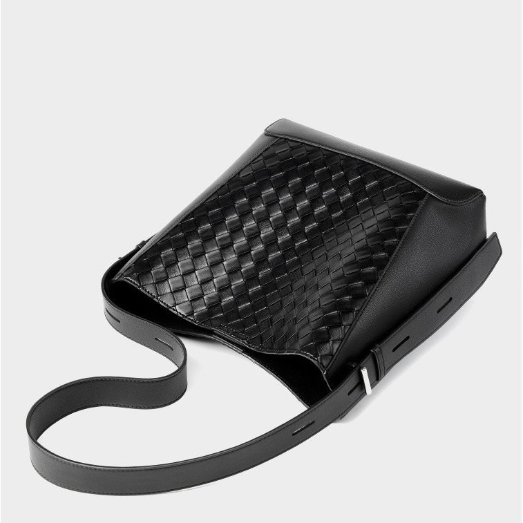 Meluraya Laksana Tote Bag