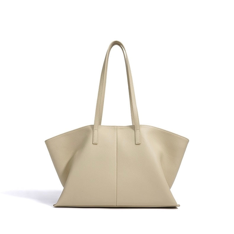 Embun Malam Laksana Tote Bag