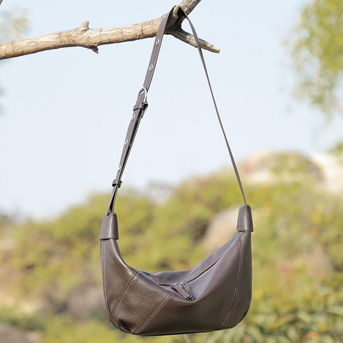 Embun Malam Cakra Crossbody Bag