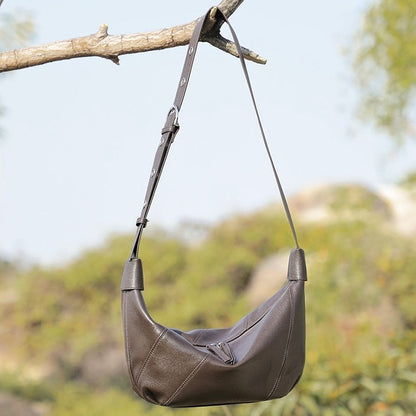 Embun Malam Cakra Crossbody Bag