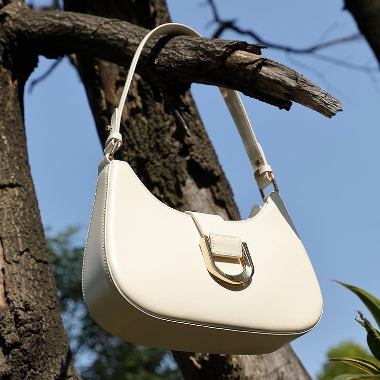 Embun Malam Gerhana Shoulder Bag