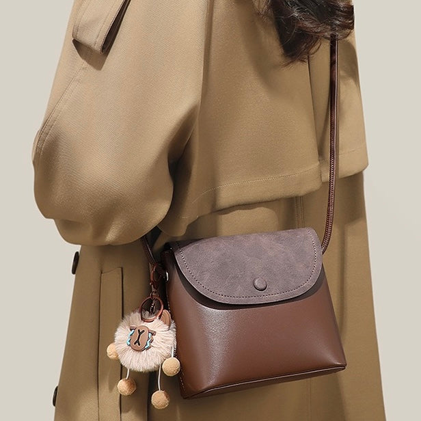 Bayang Sari Molek Vintage Crossbody Bag