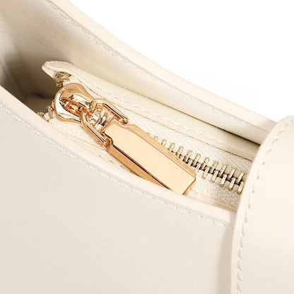 Embun Malam Gerhana Shoulder Bag