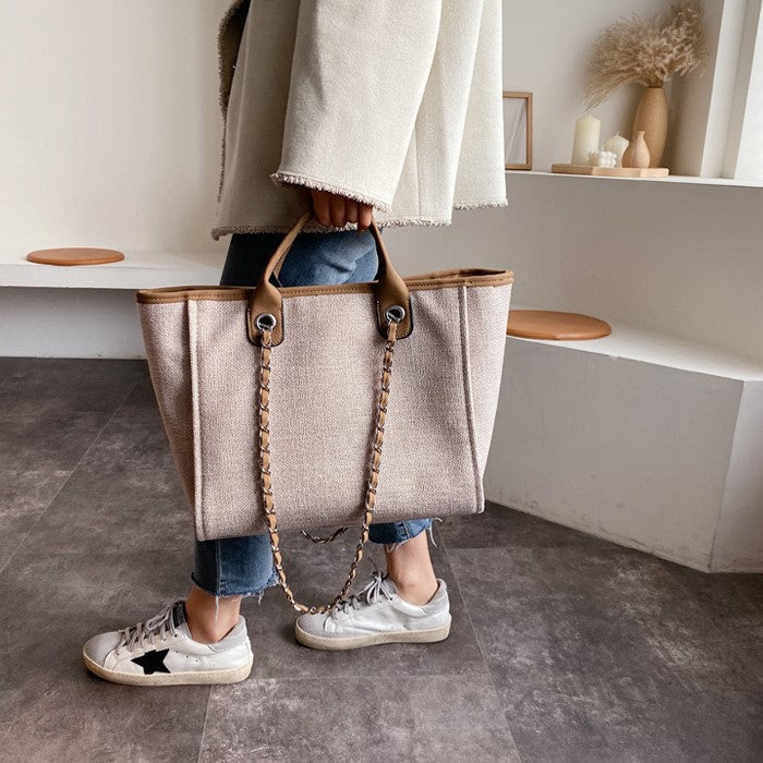 Bumi Lestari Large Tote Bag