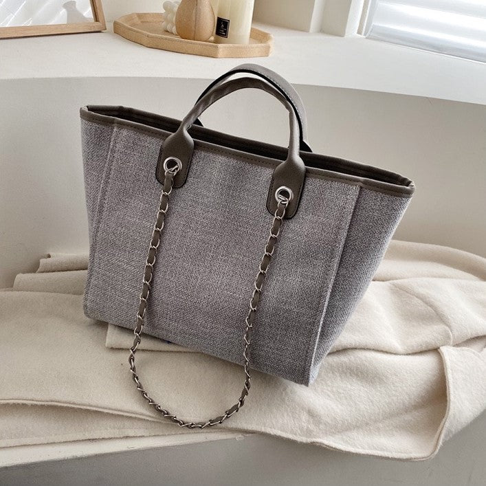 Bumi Lestari Large Tote Bag